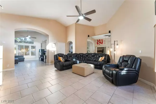 5350 Sharon Marie CT, Las Vegas, NV 89118