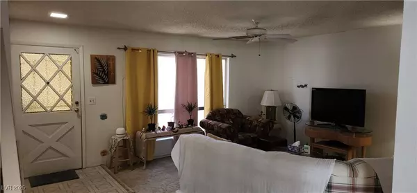 3845 Cavalry ST, Las Vegas, NV 89121