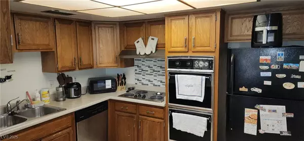 3845 Cavalry ST, Las Vegas, NV 89121