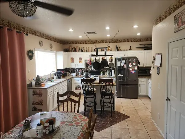 3010 Crackling Leaves AVE, North Las Vegas, NV 89031