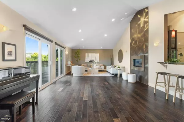 29 Kirkwood WAY, San Carlos, CA 94070