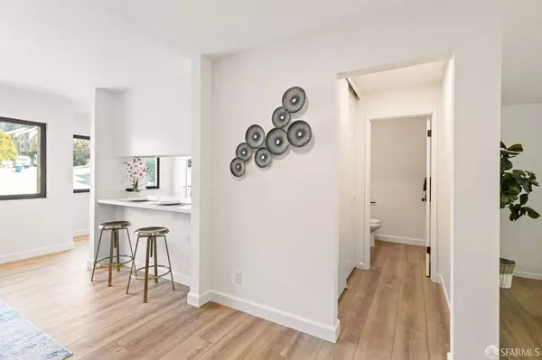 112 Galewood CIR, San Francisco, CA 94131