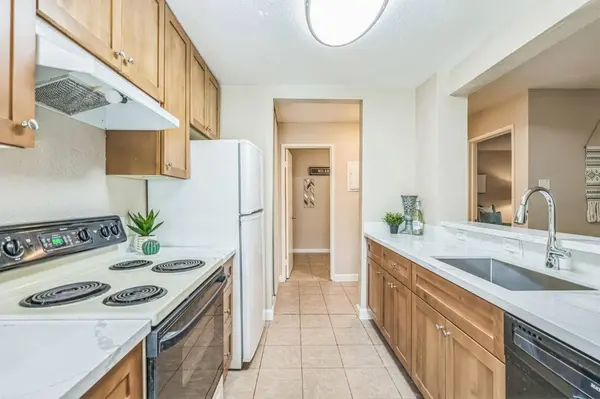 6 Lancaster CIR 114, Bay Point, CA 94565
