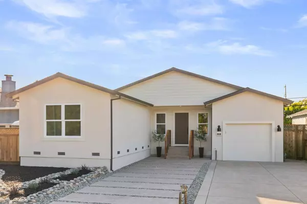 121 Otay AVE, San Mateo, CA 94403