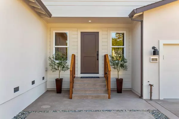 121 Otay AVE, San Mateo, CA 94403