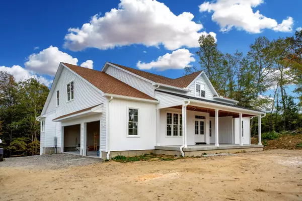 12 Meadowcrest Drive North, Goshen, CT 06756