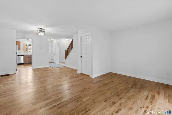 827 Oronoke Road #1-7, Waterbury, CT 06708