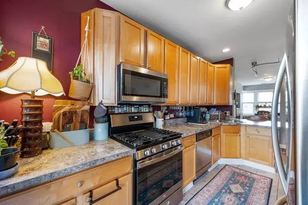 3000 W Sunnyside AVE #2, Chicago, IL 60625