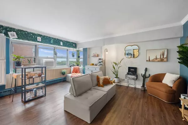 4960 N Marine DR #1012, Chicago, IL 60640