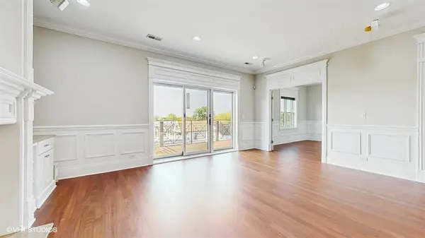 2540 W Diversey AVE #404, Chicago, IL 60647