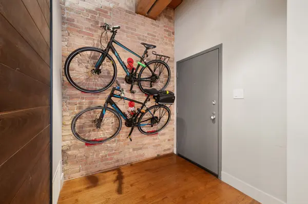400 S Green St #406, Chicago, IL 60607-3533