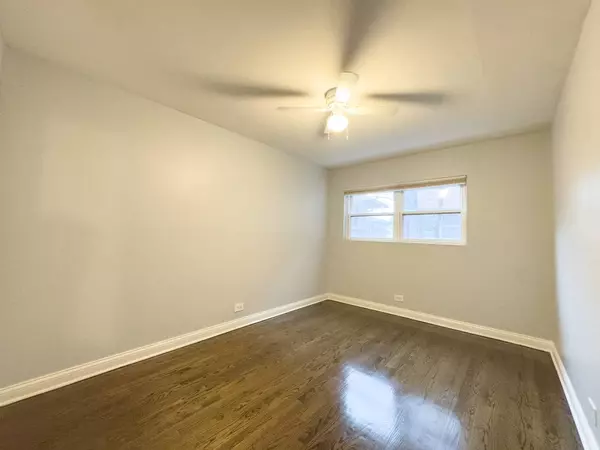 6947 S Jeffery BLVD #1A, Chicago, IL 60649