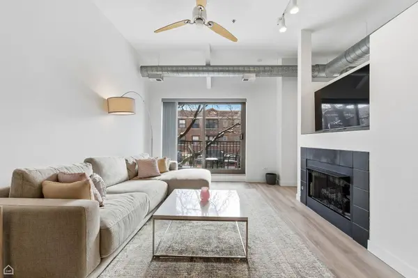 1000 E 53rd ST #215, Chicago, IL 60615