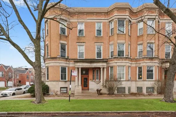 5342 S Greenwood AVE #3, Chicago, IL 60615