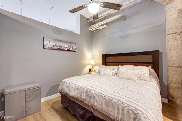15 S Throop ST #209, Chicago, IL 60607