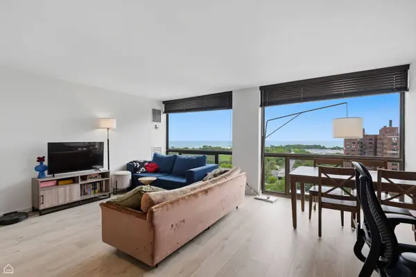 4343 N Clarendon AVE #1812, Chicago, IL 60613