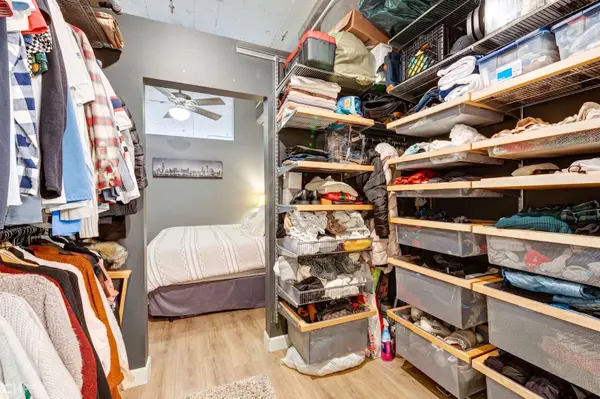 15 S Throop ST #209, Chicago, IL 60607