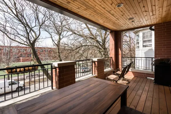 3315 N Seminary AVE #2, Chicago, IL 60657
