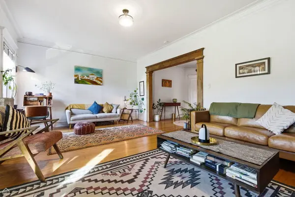 5321 S Woodlawn AVE #3S, Chicago, IL 60615