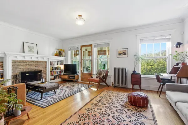 5321 S Woodlawn AVE #3S, Chicago, IL 60615