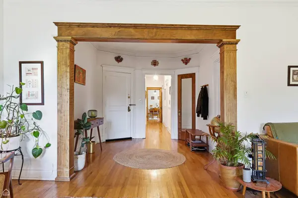 5321 S Woodlawn AVE #3S, Chicago, IL 60615