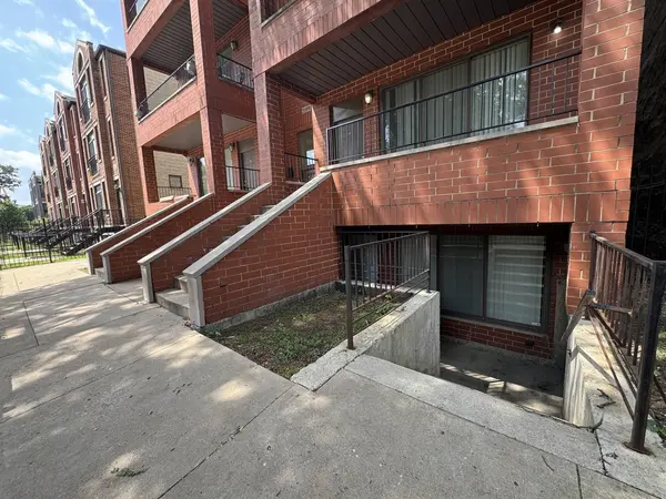 5408 S Michigan AVE #1N