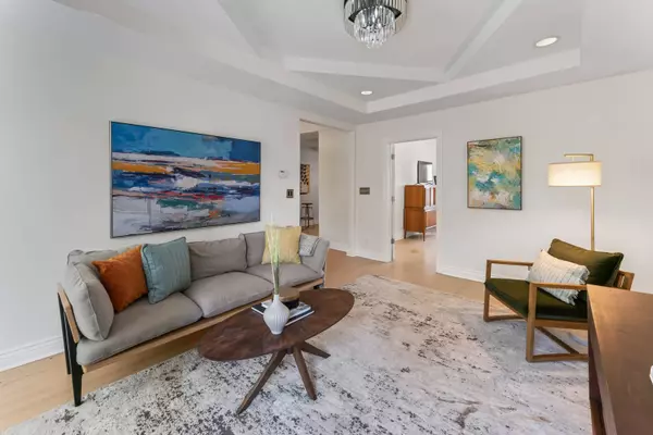 7029 N GREENVIEW AVE #2S, Chicago, IL 60626