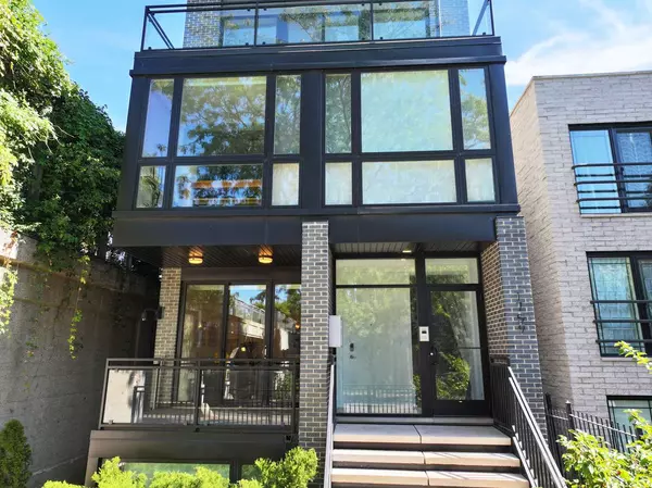 1759 N Campbell AVE #1, Chicago, IL 60647