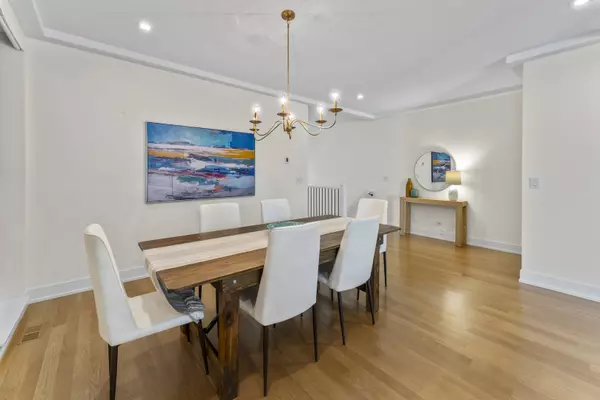 1759 N Campbell AVE #1, Chicago, IL 60647