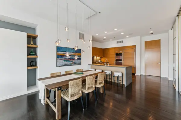 500 W Superior ST #1805, Chicago, IL 60654