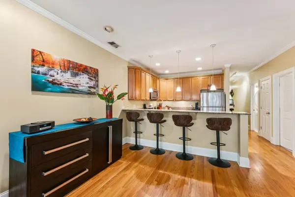 934 W AGATITE AVE #1, Chicago, IL 60640