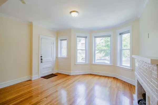 1315 W Foster AVE #1, Chicago, IL 60640