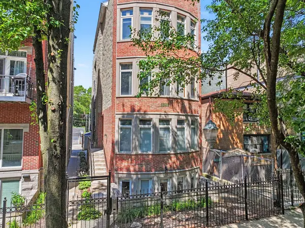 1320 N CLEVELAND AVE #2, Chicago, IL 60610