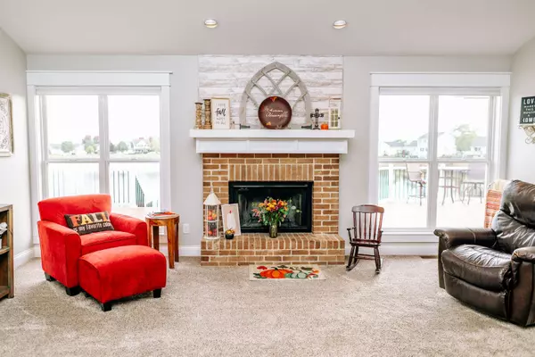 1307 Fairlee CT, Sandwich, IL 60548