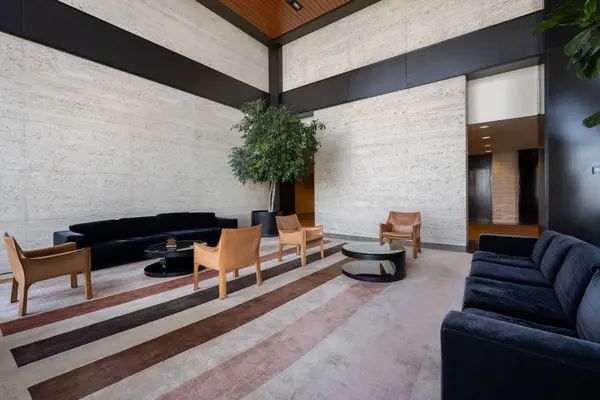 175 E Delaware PL #8401-02, Chicago, IL 60611