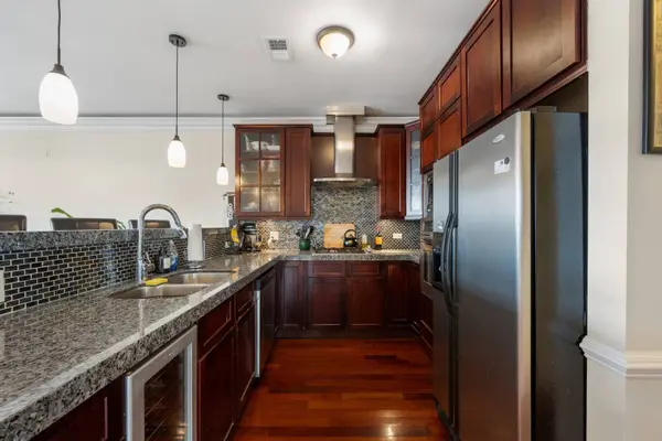 4755 N Kilbourn AVE #3C, Chicago, IL 60630