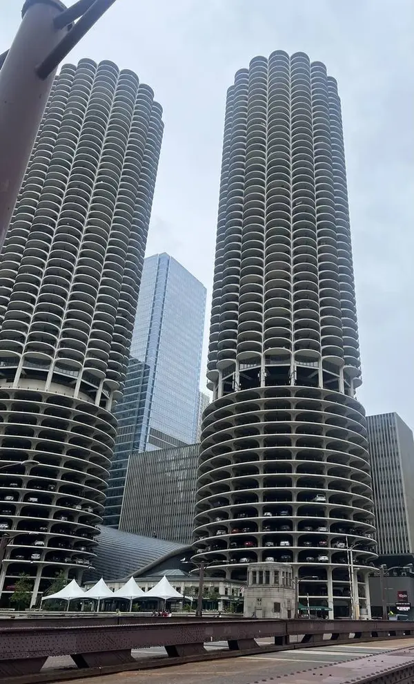 300 N State ST #5225, Chicago, IL 60654