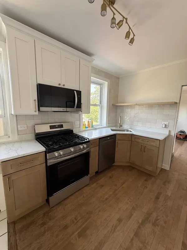 1316 Seward ST #3, Evanston, IL 60202