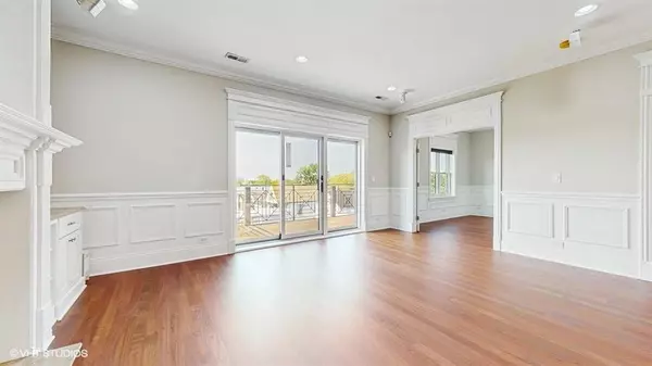 2540 W Diversey AVE #404, Chicago, IL 60647