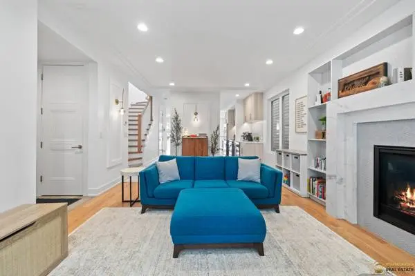 3518-2 W Cortland ST, Chicago, IL 60647