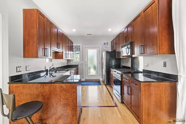1648 W Augusta BLVD #3E, Chicago, IL 60622