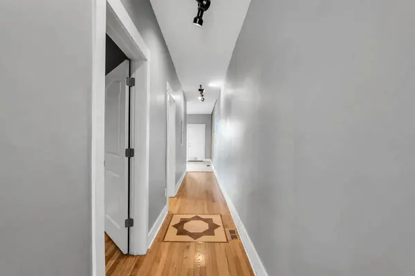 3208 W Wabansia AVE #1W, Chicago, IL 60647