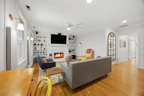 3131 N Racine AVE #3, Chicago, IL 60657