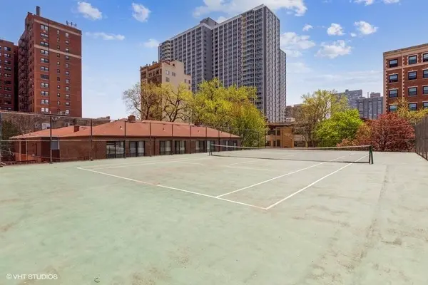 4343 N Clarendon AVE #1518, Chicago, IL 60613