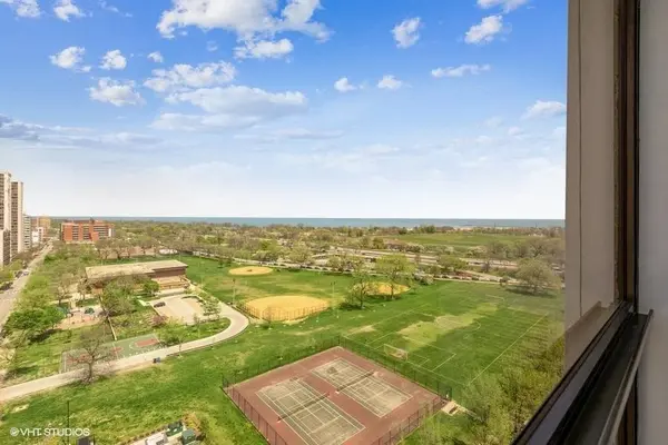 4343 N Clarendon AVE #1518, Chicago, IL 60613