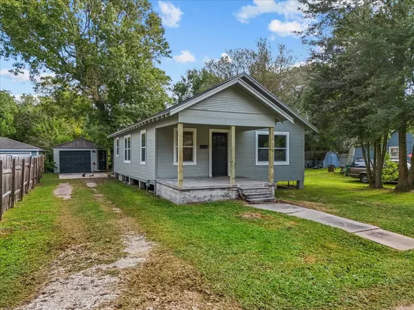 1019 Spruce ST, La Marque, TX 77568