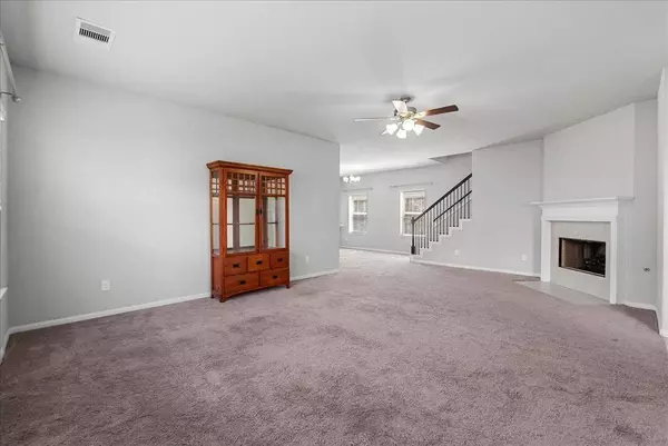 5111 Bay LN, Bacliff, TX 77518