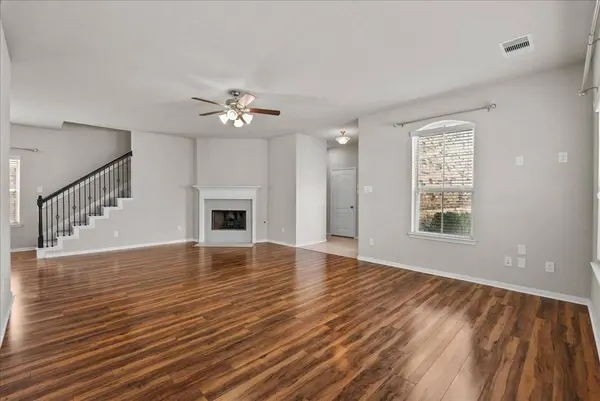 5111 Bay LN, Bacliff, TX 77518