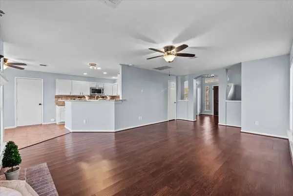 1812 Dublin DR, League City, TX 77573