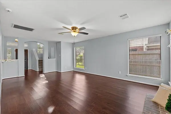 1812 Dublin DR, League City, TX 77573